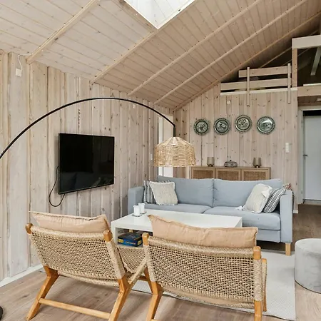 Bali-inspired Near Sjaellands Odde Vakantiehuis Yderby