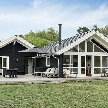 Bali-inspired Near Sjaellands Odde