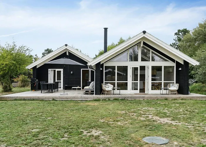 Σπίτι διακοπών Bali-inspired Near Sjaellands Odde Yderby